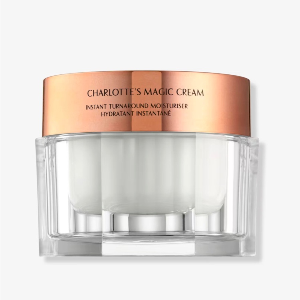 - White and Gold Moisturizer